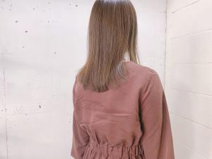大人のグレージュカラー - Lourdes hair design掲載