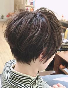 くせ生かしショート☆ - gift hair salon掲載