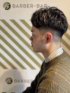 大人のサイドパートスタイル【BAR BER-BAR】 - バーバーバー赤羽掲載