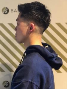 大人の刈り上げスタイル【BARBER-BAR】 - バーバーバー赤羽掲載