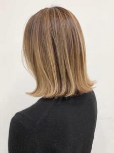 外国人風・ハイライト・切りっぱなし・ブロンドベージュ・外ハネ - Di-KA HAIR sendai掲載