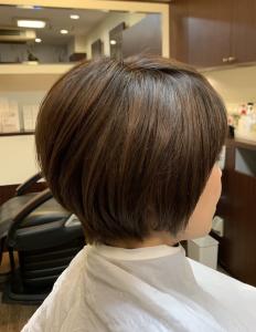 ボブ・後頭部のボリューム位置と丸みがポイントです。 - polish.custom-hair掲載