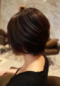 ナチュラルハイライトボブ - CALI掲載