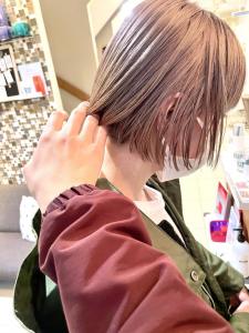 小顔切りっぱなしボブまるみくびれショート横浜12 - Neolive aim 横浜店掲載