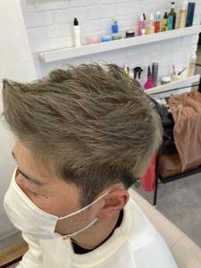 ベージュ×ジェットモヒカン - tocca hair & treatment 難波店掲載