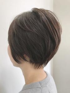 前下がりショート - Y/JINGU掲載