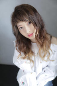 グラデーションカラーXグラマラス カール - Aman hair-e 吉祥寺東口店 アマンヘアーイースト掲載