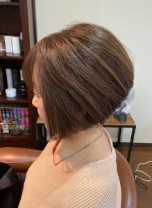 おすすめのボブ ミセスカット メッシュカラー - ADOR掲載