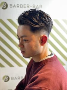 フェードサイドパートスタイル【BARBER-BAR】 - バーバーバー赤羽掲載