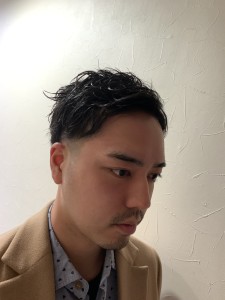 フェード×ツイストスパイラル - ヒロ銀座ヘアーサロン銀座一丁目店掲載