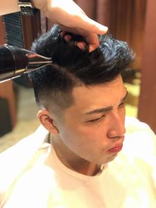 銀座職人フェードカットコース - ヘアーモードキクチ 銀座店掲載