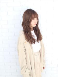 大人可愛い！コテ巻き風デジタルパーマロング - Plaisir掲載