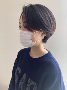10代20代コンパクトショートボルドーカラー/naomi - FACE。大船掲載