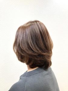 小顔/ひし形/前上がり/ミディアム/暖色系/白髪染め/40代 - QUALIS 上福岡店掲載