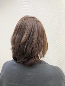 小顔/ひし形/前上がり/ミディアム/暖色系/白髪染め/40代 - QUALIS 上福岡店掲載