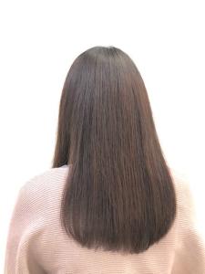 ナチュラルストレート/縮毛矯正/ロング/暖色系/30代40代 - QUALIS 上福岡店掲載