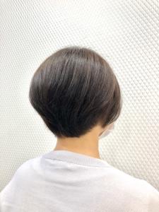 前下がり/小顔/ショート/ショートグラ/白髪染め/40代50 - QUALIS 上福岡店掲載