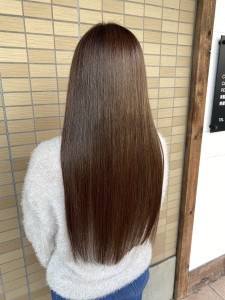 髪質改善　艶髪ロングヘアー　サイエンスアクアで扱いやすく♪ - I'M掲載