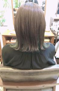 チラ見せインナーグリーン☆ - gift hair salon掲載