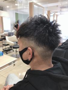 フェードで作るベリーショートスタイル - Ash 横浜瀬谷店掲載