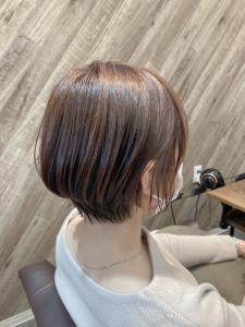 南国のココナッツ縮毛矯正ショートボブ - Hair salon  RAIN掲載