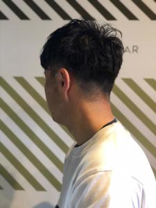大人の刈り上げスタイル【BARBER-BAR】 - バーバーバー赤羽掲載