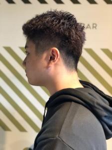 大人の刈り上げスタイル【BARBER-BAR】 - バーバーバー赤羽掲載