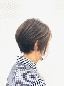 前下がり/小顔/ショート/ショートボブ/40代50代60代/ - QUALIS 上福岡店掲載