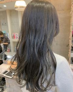 《NEXT 門井》ハイライト ラインカラー ブルーグレー - HAIR&MAKE SeeK NEXT立川掲載