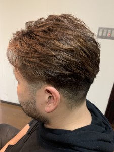 メンズ刈り上げハイライト - ADOR掲載