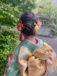 振袖に合うヘアアレンジ - EMU international 春日部本店掲載