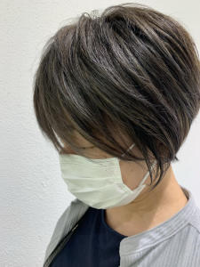 大人のスタイリッシュショート【Ash元住吉店ヘアスタイル】 - Ash 元住吉店掲載
