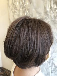 やわらかショートボブ - Flow掲載