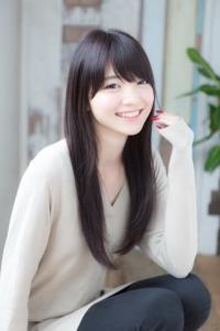髪質改善でツヤツヤロング - chiaro hair beauty掲載
