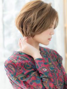 アシンメトリー大人ボブで外国人風グラマラス　かきあげバング - mod's hair【モッズヘア】上尾/上尾西口店掲載