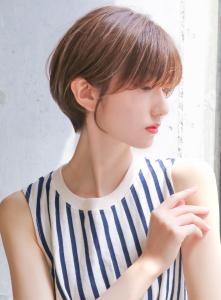 耳かけアレンジで大人美人ショート - DaVin掲載