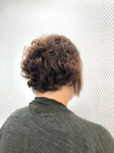 クセ毛風/無造作パーマ/ショート/ベージュブラウン/40代 - QUALIS 上福岡店掲載