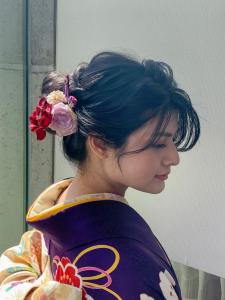 振袖に合う大人ルーズアップ - EMU international 春日部本店掲載
