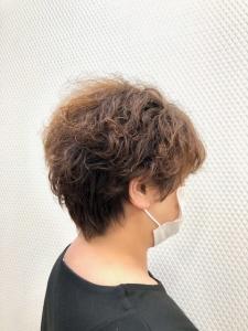 ショート/ショートグラ/無造作パーマ/デジタルパーマ/40代