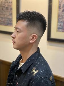スキンフェード×濡れパン - HIRO GINZA BARBERSHOP 飯田橋神楽坂店掲載