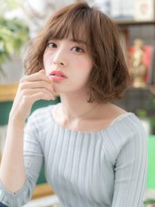 外国人風透け感ウェーブ小顔ゆるふわミディ　ヴェールカラー - COVER HAIR bliss【カバーヘア ブリス】大宮/大宮西口店掲載