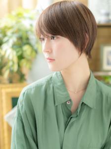 斜めバングアースカラー小顔ショートウルフ　ハイライト - COVER HAIR bliss【カバーヘア ブリス】戸田公園/戸田公園西口店掲載