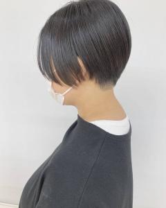 大人/小顔/刈り上げ女子/ショート/黒髪/30代40代50代 - QUALIS 上福岡店掲載