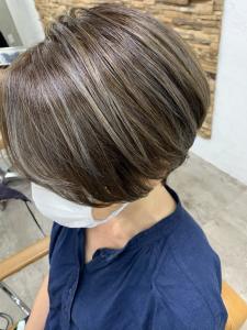 白髪ぼかしハイライト、イルミナカラー、脱白髪染め - prize Iris 池袋【プライズ アイリス】池袋駅東口店掲載
