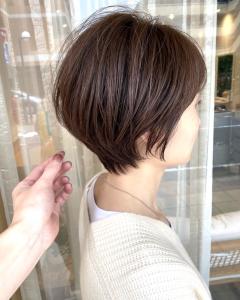 美シルエットショート - トリートヘアデザイン海浜幕張店掲載