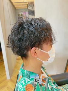 無造作ツイストスパイラルパーマ - LUXIS THE VINTAGE掲載