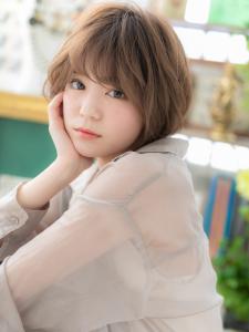 大人ハイライト斜めバング小顔マッシュヘア　フェザーボブ - COVER HAIR bliss【カバーヘア ブリス】戸田公園/戸田公園西口店掲載