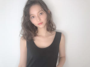外国人風セミロング - Cielo 池袋西口掲載