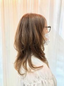 ウルフレイヤー/前上がり/くびれヘア/暖色系/小顔/40代 - QUALIS 上福岡店掲載