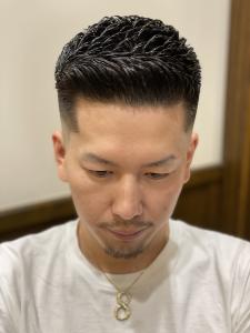 スキンフェード×濡れパンスタイル - HIRO GINZA BARBERSHOP 飯田橋神楽坂店掲載